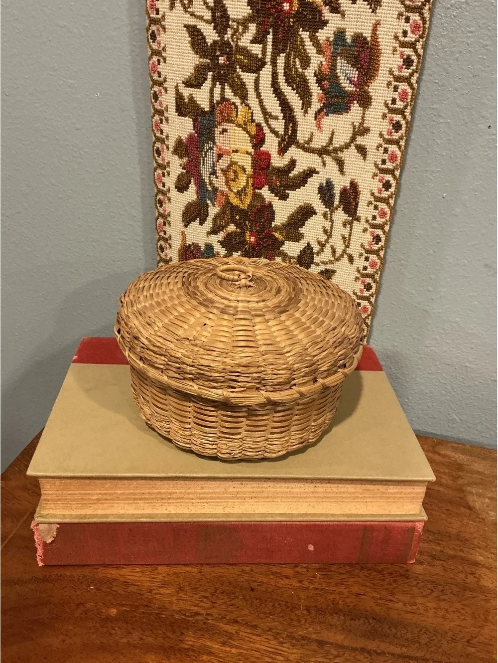 Vintage Margaret Arquette Mohawk Native American Lidded Basket